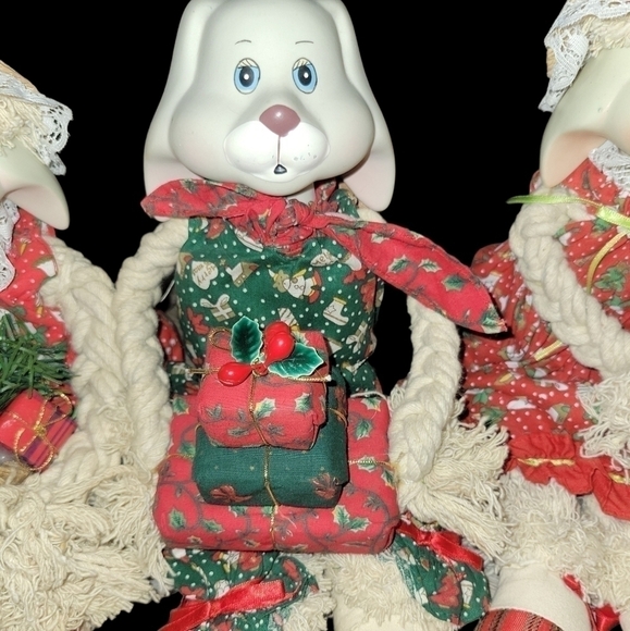 House Of LLoyd Christmas Around the World Bunny Shelf Sitters - Picture 3 of 7